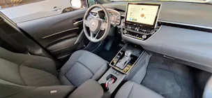 Toyota Corolla Cross 2.0 HSD Trend AWD-i