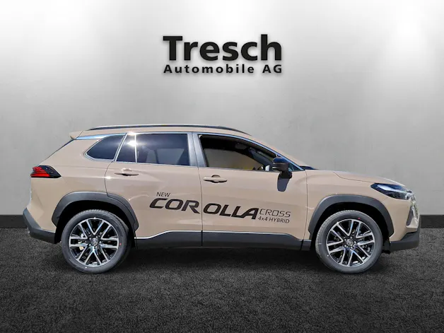 Toyota Corolla Cross 2.0 HSD Trend AWD-i