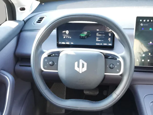 Leapmotor C10 1.5 REEV Design