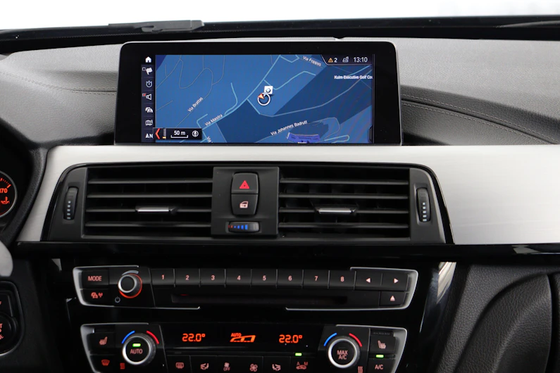 Fahrzeugbild BMW 3 SERIES