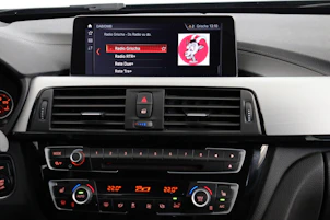 Fahrzeugbild BMW 330i xDrive SAG Touring