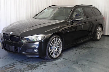 Fahrzeugbild BMW 330i xDrive SAG Touring