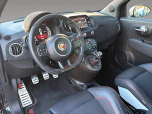 Fiat 695 Abarth 1.4 T-Jet 180 Esseesse