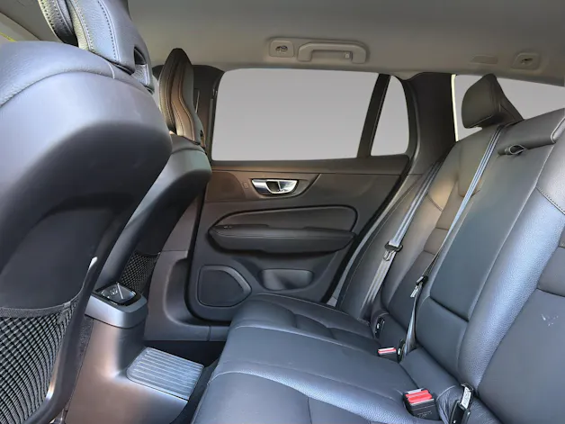 VOLVO V60 2.0 T6 TE Plus Dark eAWD