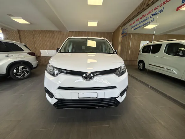 Toyota Proace City Verso L1 1.2 130 Trend