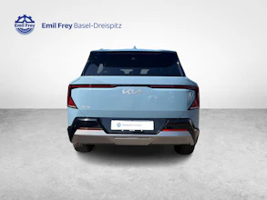 https://vehicle.imgix.net/4238533/28a743da-131d-4d72-bacb-8dee9c2f1f3f.jpg