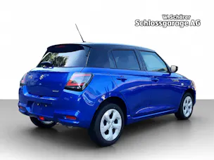 Suzuki Swift 1.2 Sakura Hybrid 4x4