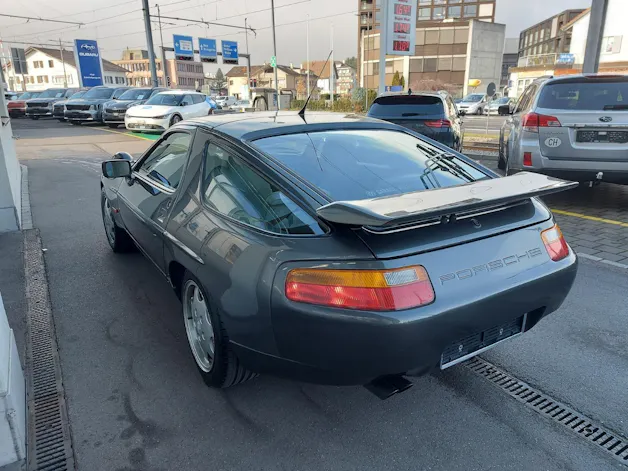 Porsche 928 5.0 S4