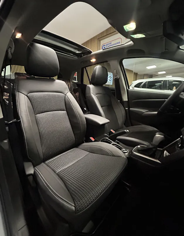 Suzuki S-Cross 1.4 T Compact Top Hybrid 4x4