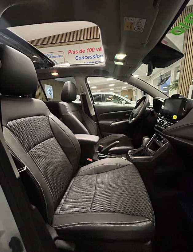 Suzuki S-Cross 1.4 T Compact Top Hybrid 4x4