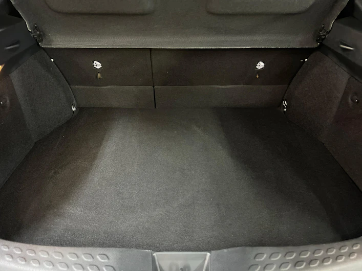 image du véhicule TOYOTA C-HR