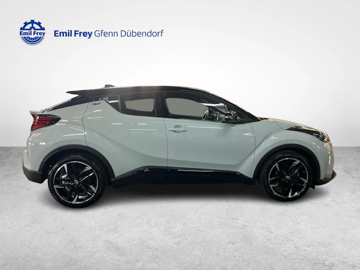 image du véhicule TOYOTA C-HR