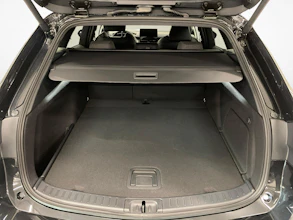https://vehicle.imgix.net/4238665/73475dd4-caac-4edb-b79f-fc35d3faa570.jpg