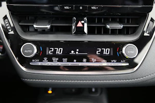 image du véhicule TOYOTA Corolla Touring Sports 2.0 HSD GR Sport