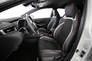 image du véhicule TOYOTA Corolla Touring Sports 2.0 HSD GR Sport