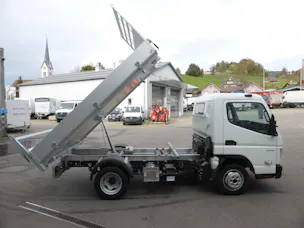 Mitsubishi Fuso Canter 3C15 Kab.-Ch. 2500 3.0 TD 150