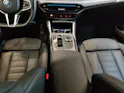 BMW 330e xDrive SAG Touring Attraktiven Leasingzinssatz ab 0.9 % bei Abschluss einer BMW Fahrzeugversicherung.