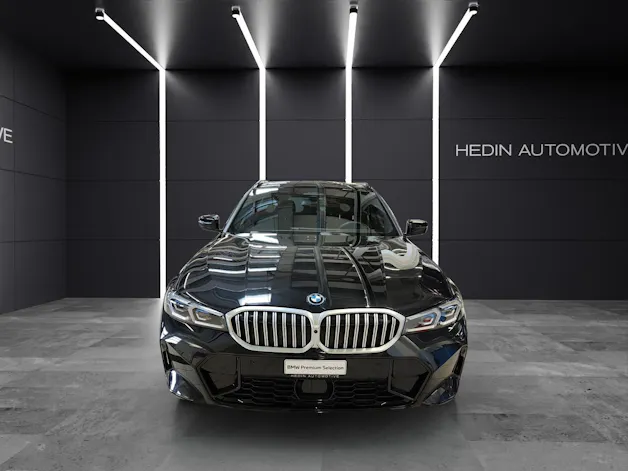 BMW 330e xDrive SAG Touring Attraktiven Leasingzinssatz ab 0.9 % bei Abschluss einer BMW Fahrzeugversicherung.