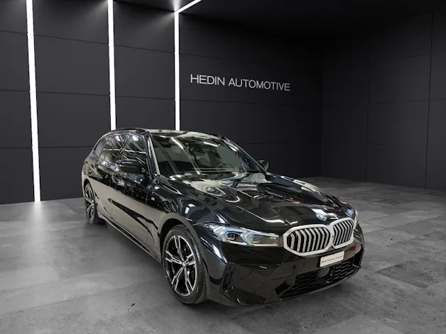 BMW 330e xDrive SAG Touring Attraktiven Leasingzinssatz ab 0.9 % bei Abschluss einer BMW Fahrzeugversicherung.