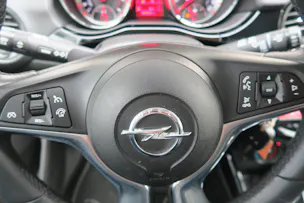 Opel Adam 1.0i eFLEX Jam S/S