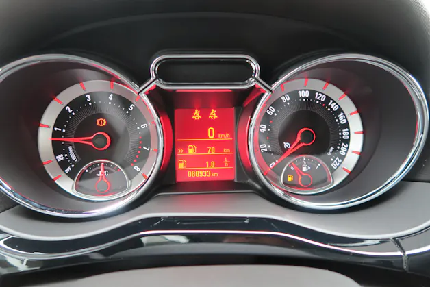 Opel Adam 1.0i eFLEX Jam S/S