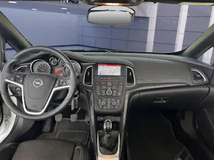 Opel Cascada 1.6 T 200 eTEC Cosmo S/S