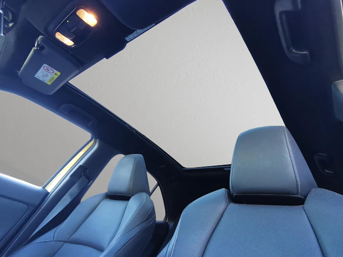 Fahrzeugbild TOYOTA YARIS CROSS