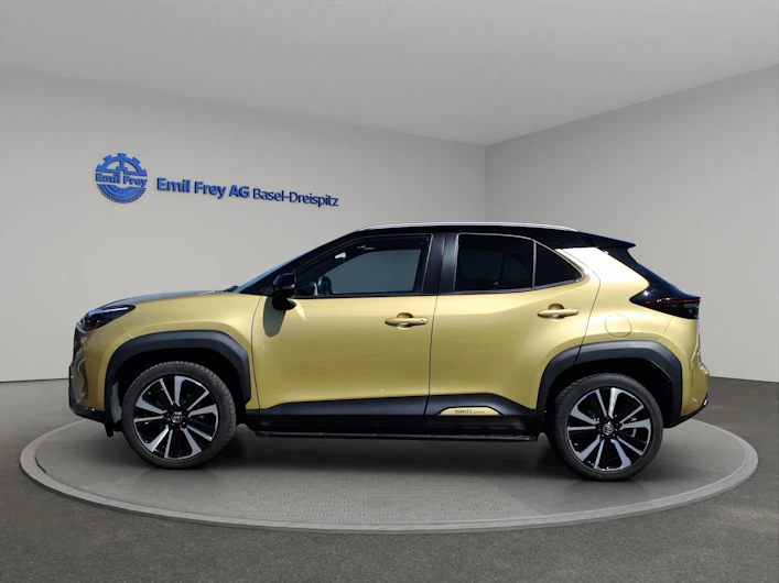 Fahrzeugbild TOYOTA YARIS CROSS