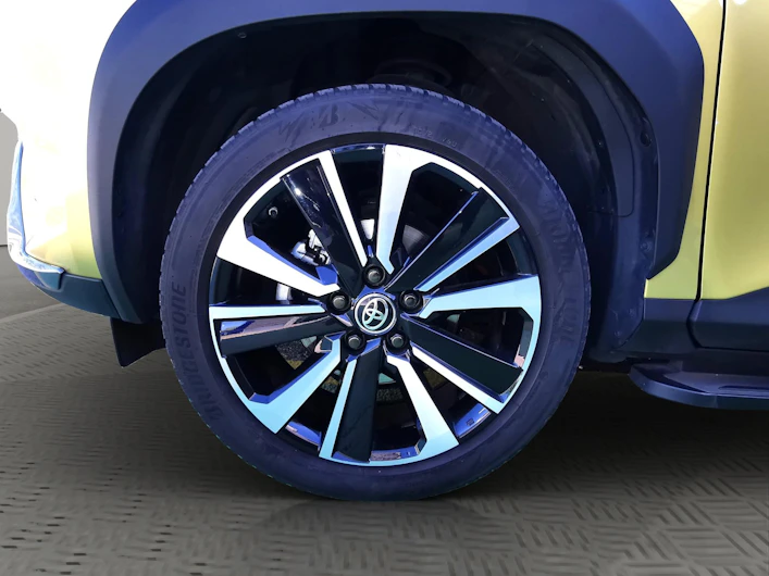 Fahrzeugbild TOYOTA YARIS CROSS
