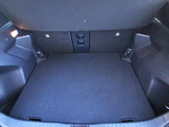 Fahrzeugbild TOYOTA YARIS CROSS