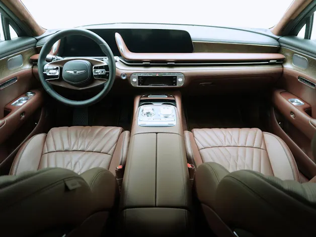 Genesis G90 3.5T Luxury Plus AWD