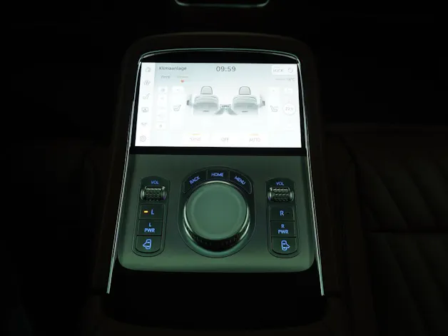 Genesis G90 3.5T Luxury Plus AWD