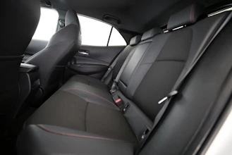 https://vehicle.imgix.net/4238756/1cc3c289-1c9e-42d3-93b1-57dbf0c3eb7d.jpg