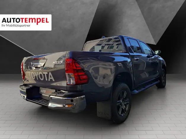 Toyota Hilux Double Cab.-Pick-up 2.8 48038/004