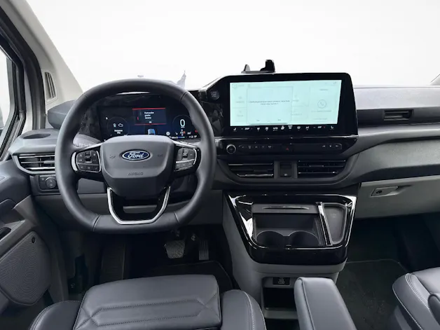 FORD Tourneo C Bus 340 L1 2.5 Duratec 233 Titanium X PHEV