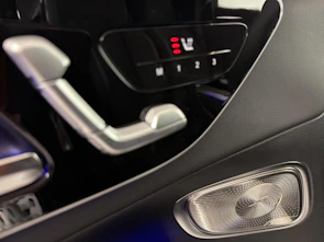 Fahrzeugbild MERCEDES-BENZ GLC 400 e EQ Star AMG Line 4matic