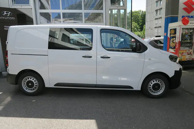 Opel Vivaro Cargo 1.5 D 120 S/S