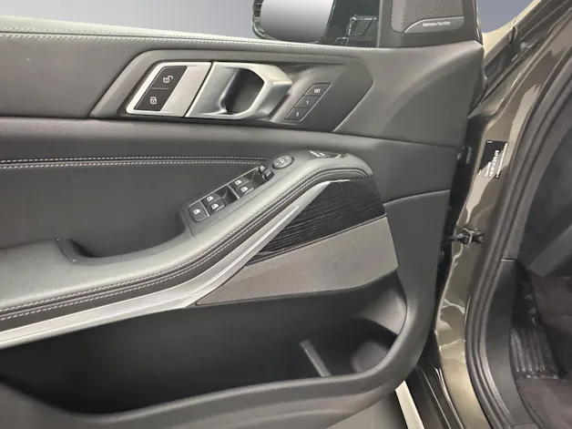 BMW X5 40i xDrive SAG