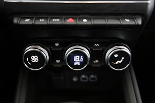 immagine del veicolo MITSUBISHI Colt 1.6 HEV Intense