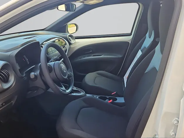 Toyota Aygo X 1.5 VVT-i HSD Comfort