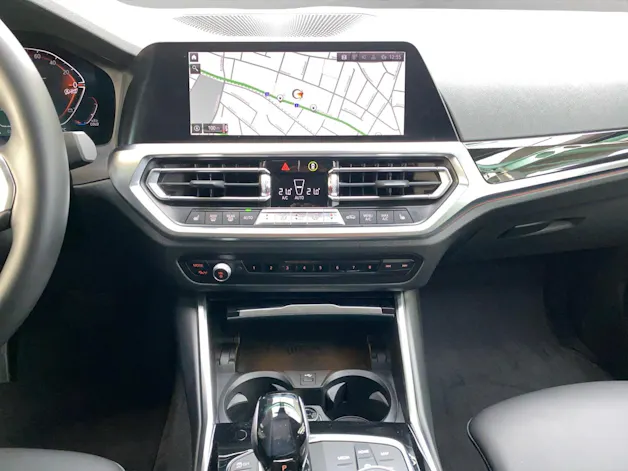 BMW 320i xDrive