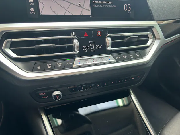 BMW 320i xDrive