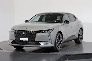 DS Automobiles 4 1.6 E-Tense La Première