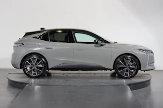 https://vehicle.imgix.net/4238982/864273ad-e26d-4941-8548-c083e6fc99dc.JPG