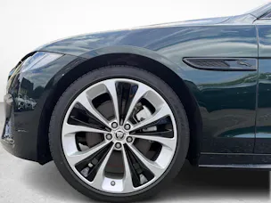 Jaguar XF Sportbrake 2.0 I4 300 Sport AWD