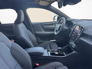 Fahrzeugbild VOLVO XC40 E80 Twin Ultimate AWD
