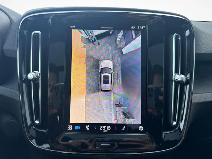 Fahrzeugbild VOLVO XC40