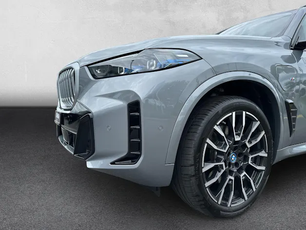 BMW X5 50e M Sport xDrive G05 (CH) AHK 2.7T ** Action Leasing Dès 0,9% **