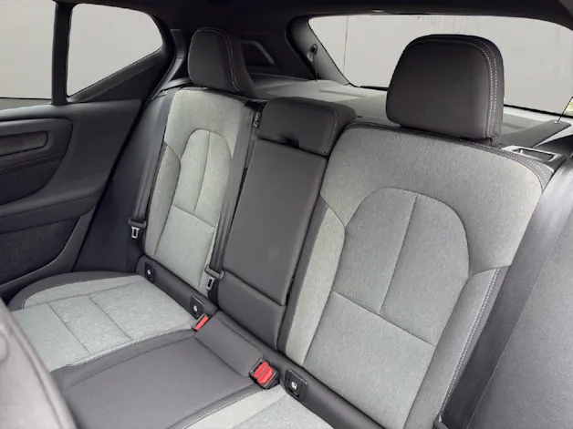 Volvo XC40 2.0 B3 MH Core .