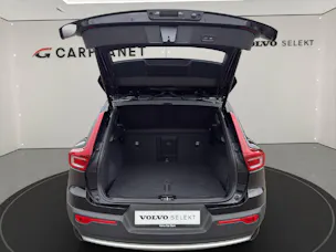 Volvo XC40 2.0 B3 MH Core .